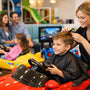 Peluquería para niños con juegos: qué buscar